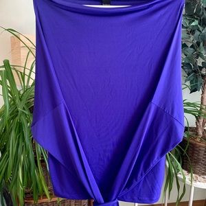 Moda International long sleeve batwing top. size large